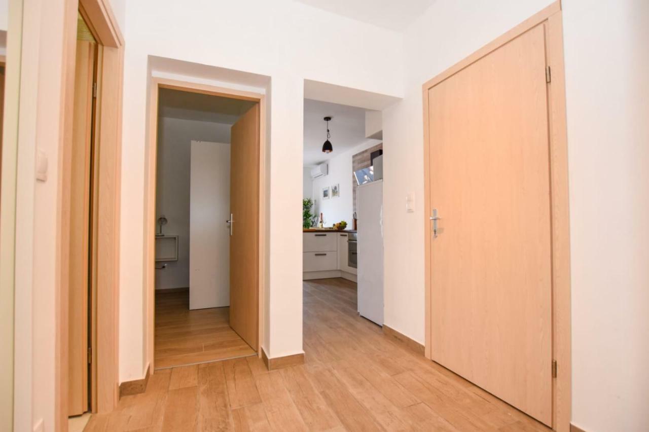 Apartments Milena 8 ماندري المظهر الخارجي الصورة