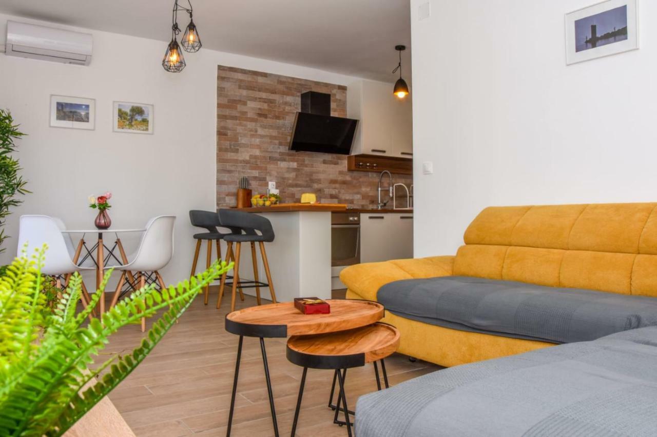 Apartments Milena 8 ماندري المظهر الخارجي الصورة